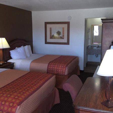 1St Interstate Inn Montrose Bagian luar foto